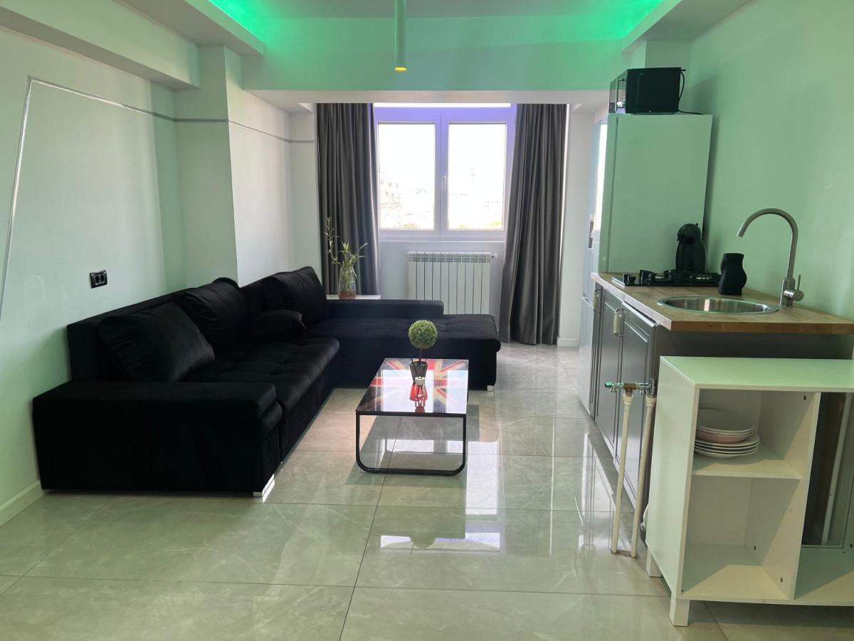 Apartment 27 Old City بوخارست المظهر الخارجي الصورة